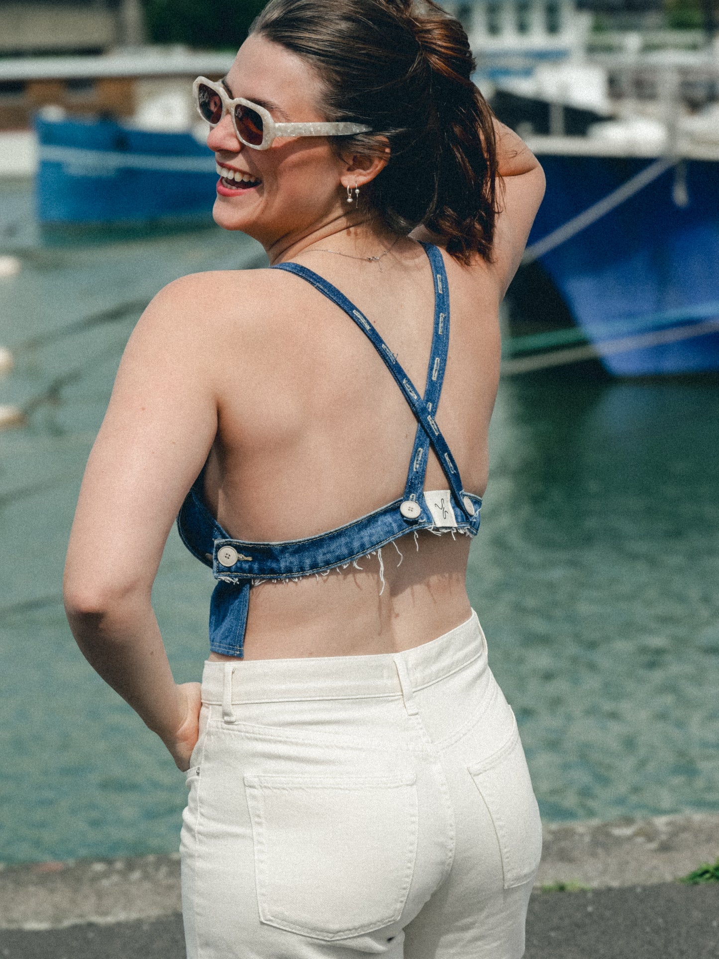 Top dos-nu Sarah
